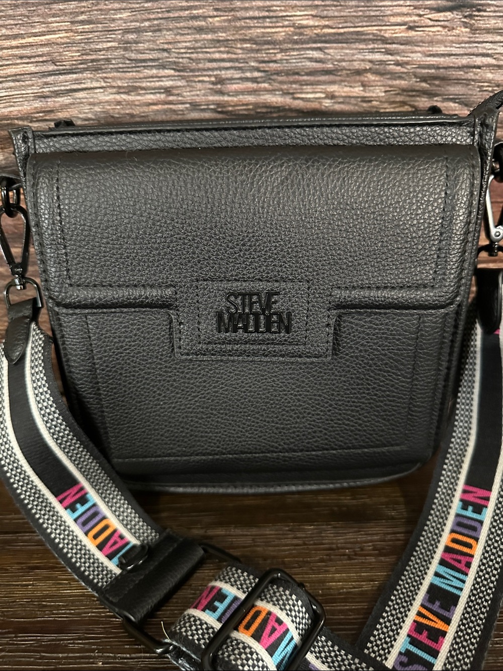 Steve Madden Bmezza Black Pebbled Crossbody with Multicolor Logo Strap - Picture 2 of 8